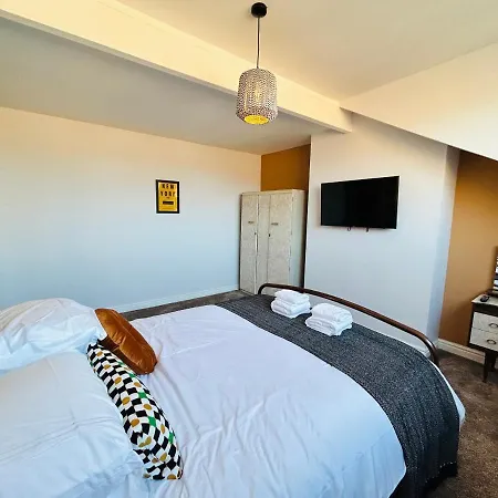 Park Mount Residences - Luxury 3 Bedroom Flat In With Free Parking Apartman *