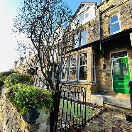 Park Mount Residences - Luxury 3 Bedroom Flat In With Free Parking *