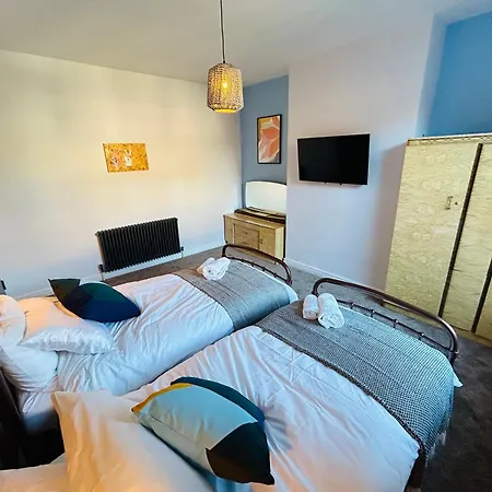 Park Mount Residences - Luxury 3 Bedroom Flat In With Free Parking