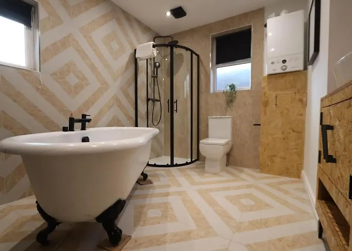 Park Mount Residences - Luxury 3 Bedroom Flat In With Free Parking Apartment Leeds (West Yorkshire)