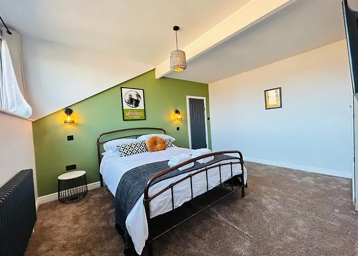 Park Mount Residences - Luxury 3 Bedroom Flat In With Free Parking * Leeds (West Yorkshire)